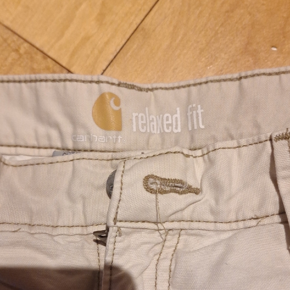 Carhartt Relaxed Fit Beige Shorts